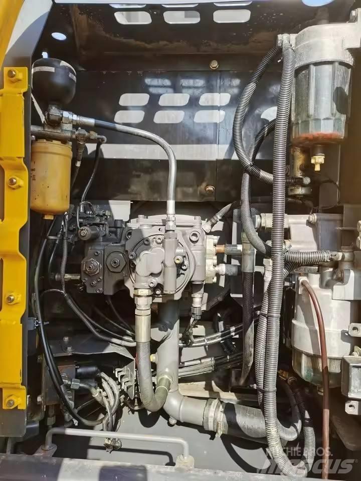 Sumitomo SH130-6 Rupsgraafmachines
