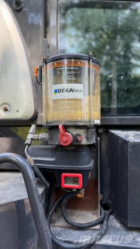 Hitachi ZW 140 Wielladers