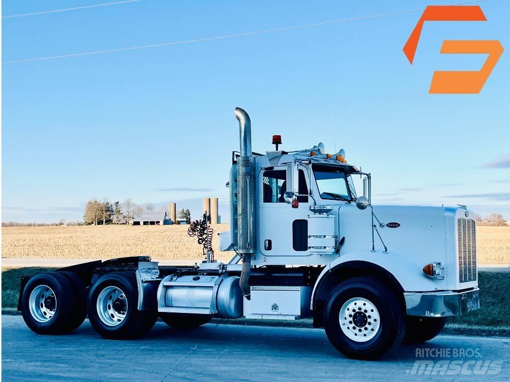 Peterbilt 367 Trekkers