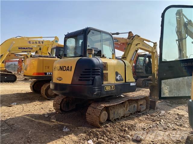 Hyundai 60 Rupsgraafmachines