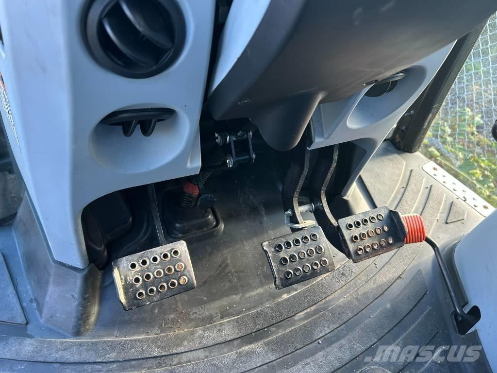 New Holland T 5.105 Tractoren