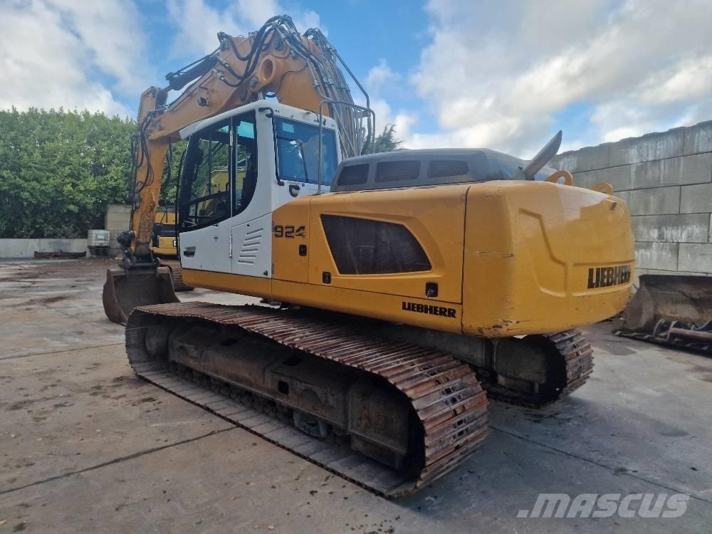 Liebherr R924LC Rupsgraafmachines