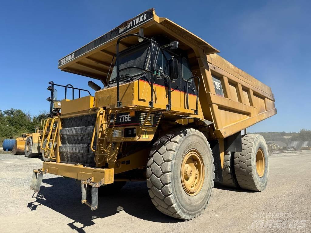 CAT 775 E Starre dumptrucks