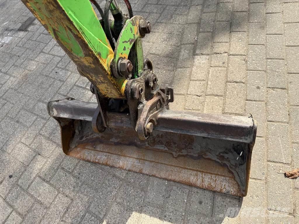 CAT 301.7D Minigraafmachines < 7t