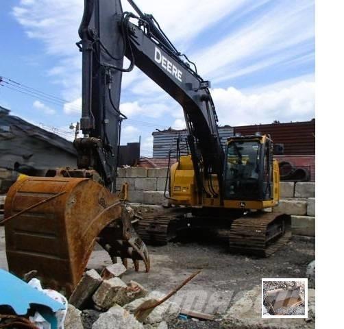 John Deere 245 GLC Rupsgraafmachines