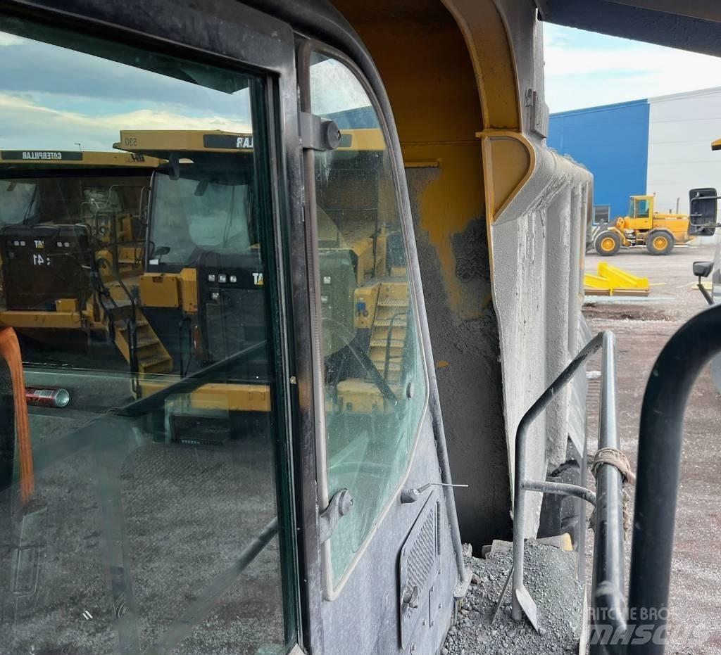 CAT 775 G Starre dumptrucks