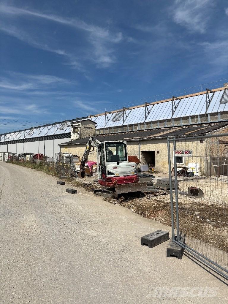 Takeuchi TB 230 Minigraafmachines < 7t