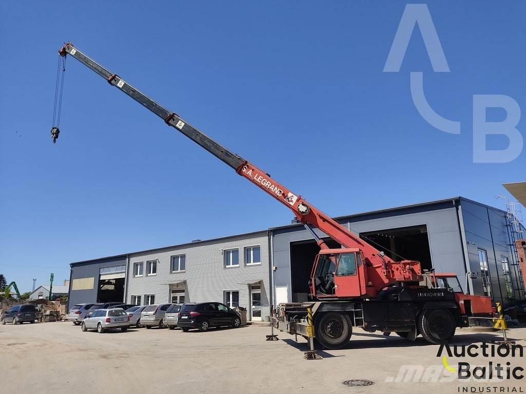 Liebherr LTM 1025 Kranen voor alle terreinen