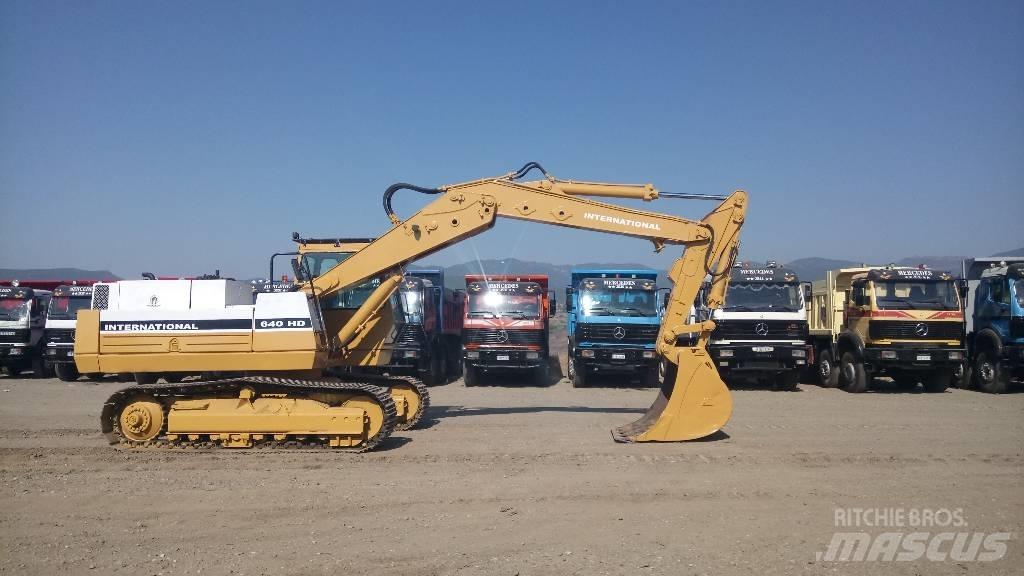 International 640 HD Rupsgraafmachines