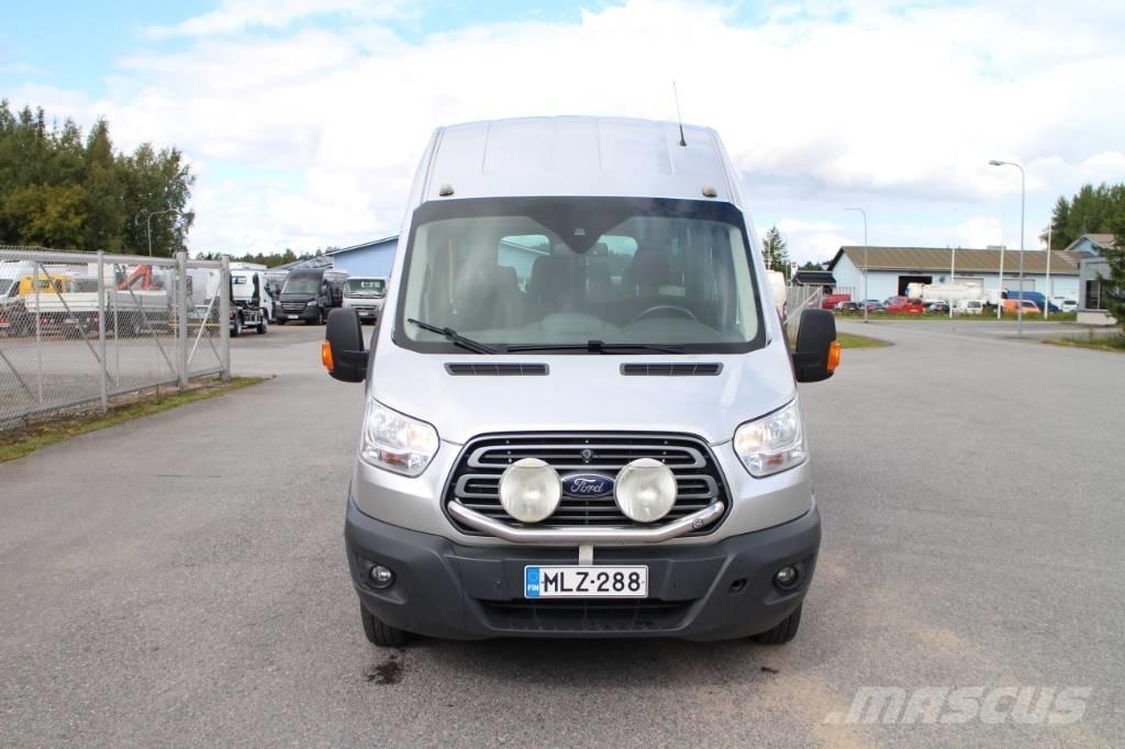 Ford Transit 460 Minibussen