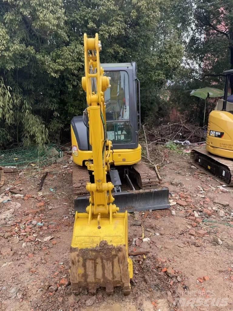 Komatsu PC 30 Minigraafmachines < 7t