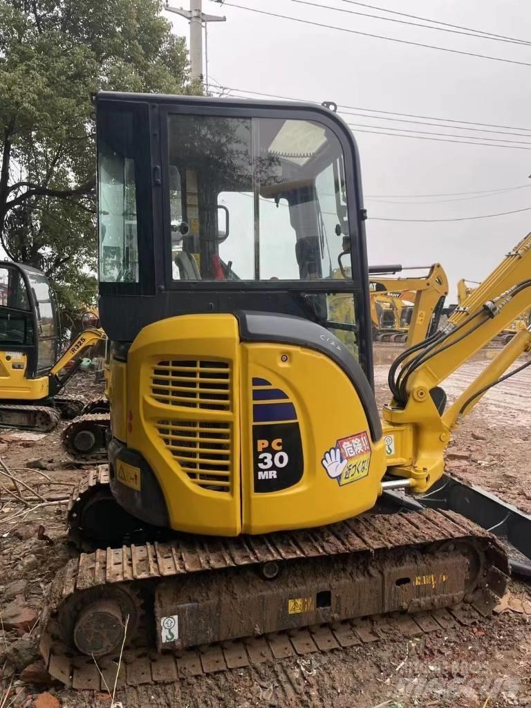 Komatsu PC 30 Minigraafmachines < 7t