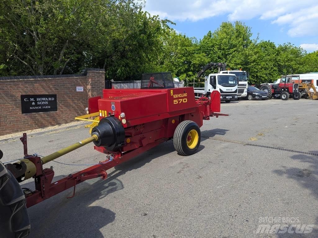 New Holland 575 Vierkante balenpers