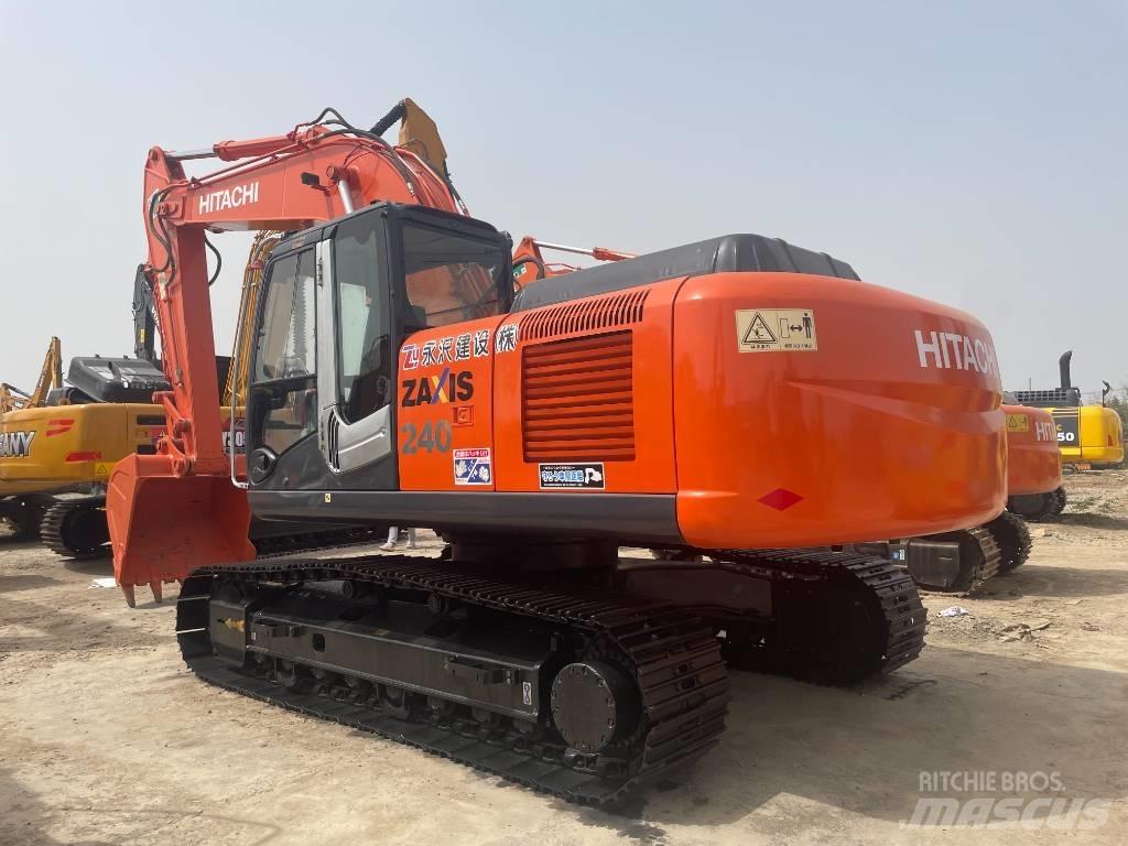 Hitachi ZX 240 Rupsgraafmachines