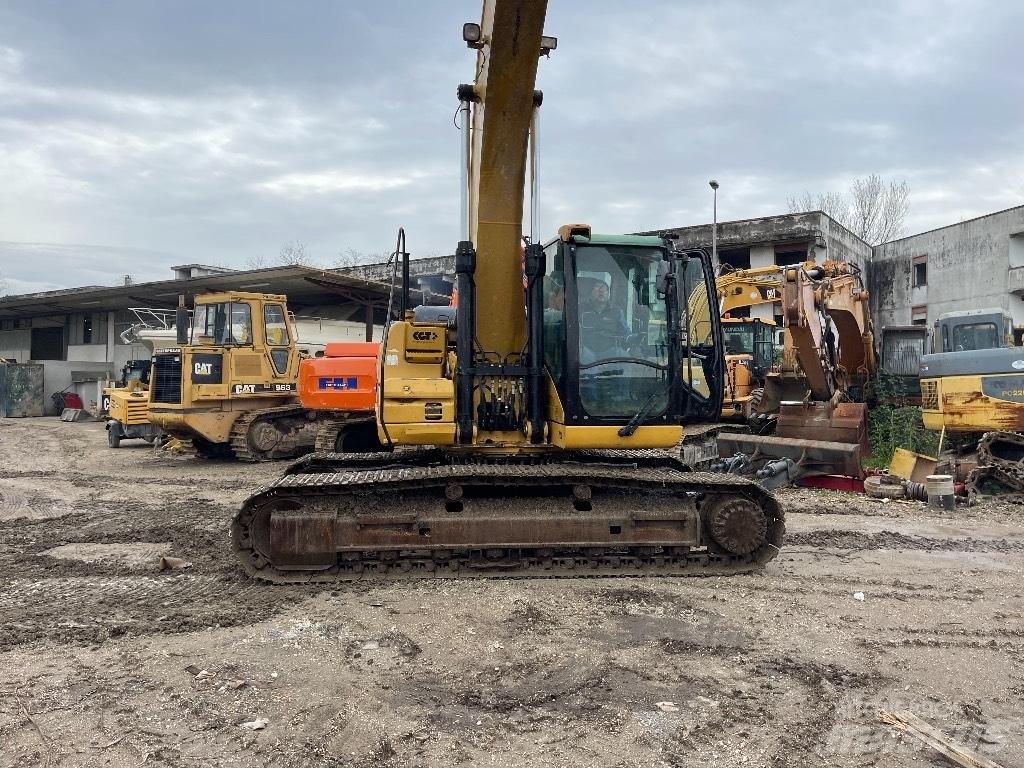 CAT 323 D Rupsgraafmachines