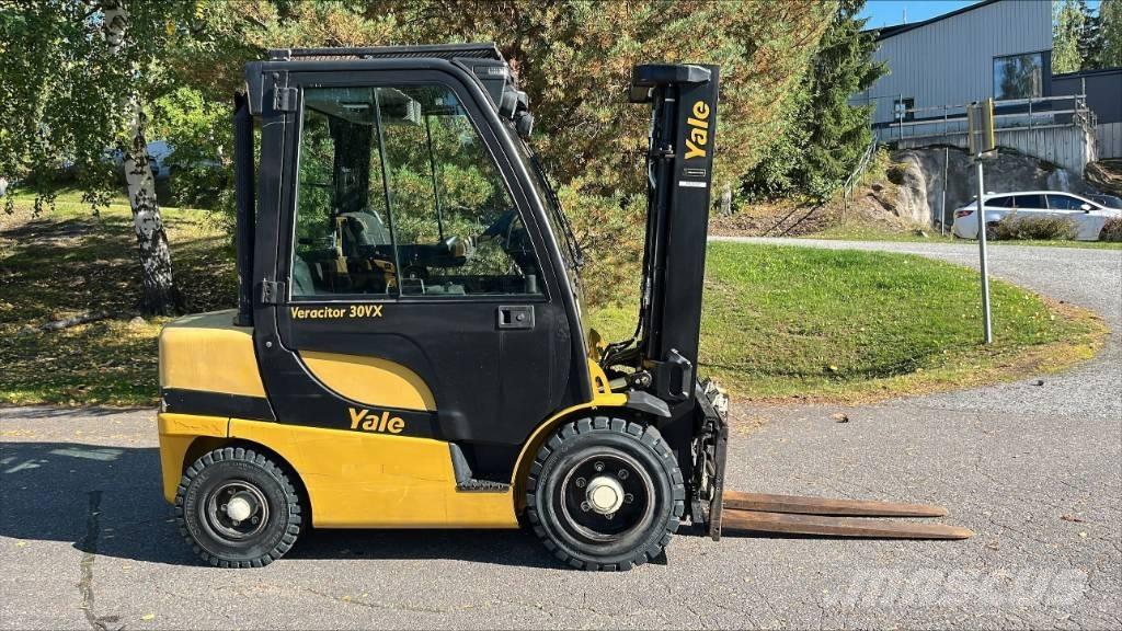 Yale GDP 30 VX Diesel heftrucks