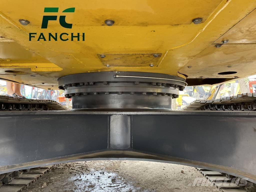 Komatsu PC 240 LC Rupsgraafmachines