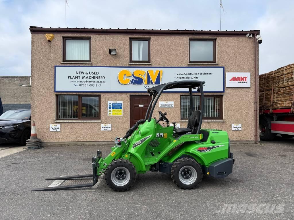 Avant 635 Knik- en schrankladers