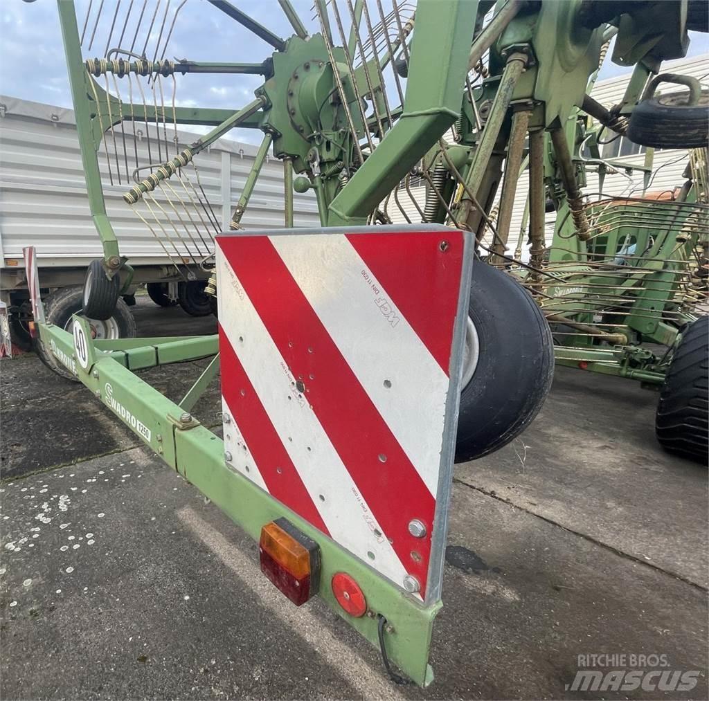 Krone SWADRO 1250 Zwadharken