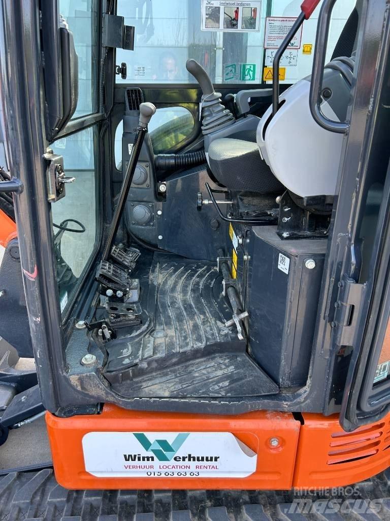 Hitachi ZX 26 U-6 Minigraafmachines < 7t