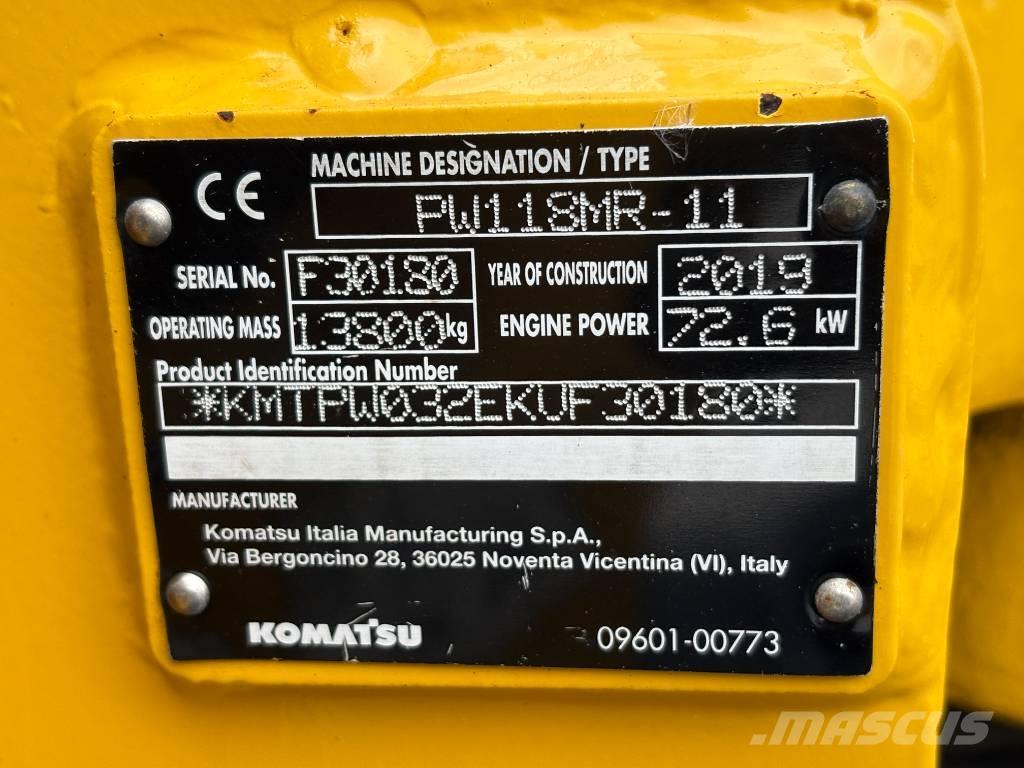 Komatsu PW118-11 Wielgraafmachines