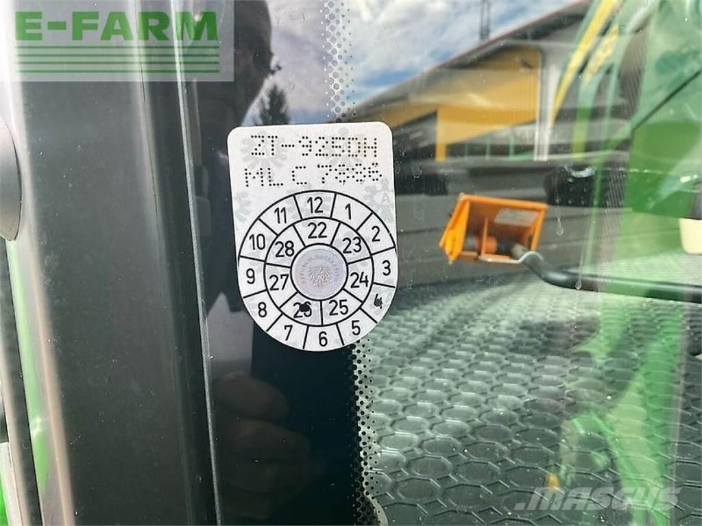 John Deere 6120m Tractoren
