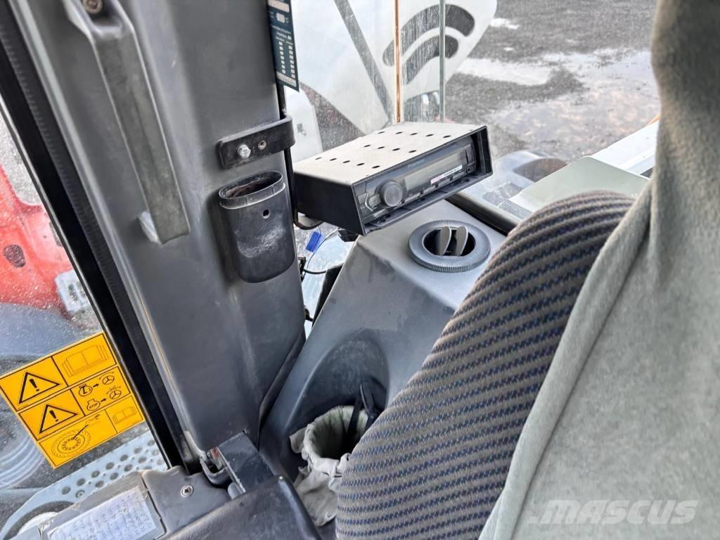 Liebherr L 544 Wielladers