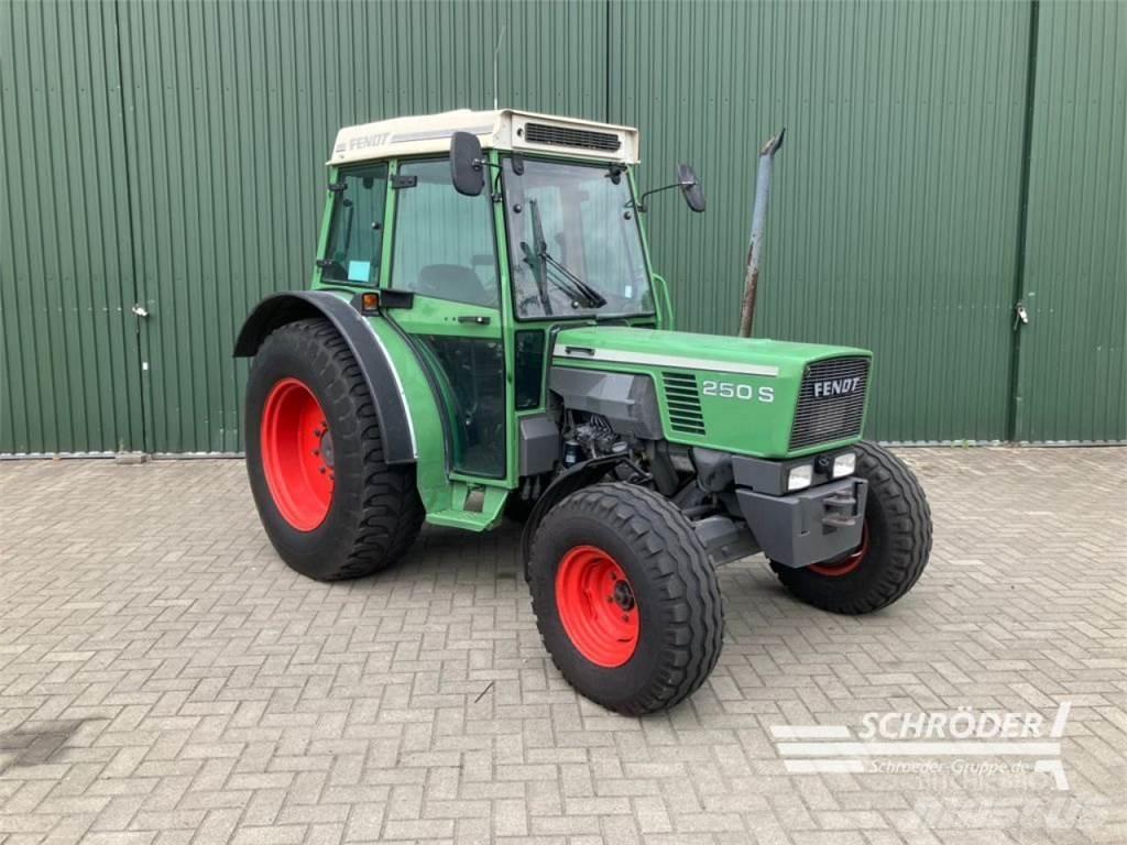 Fendt FARMER 250 S Tractoren