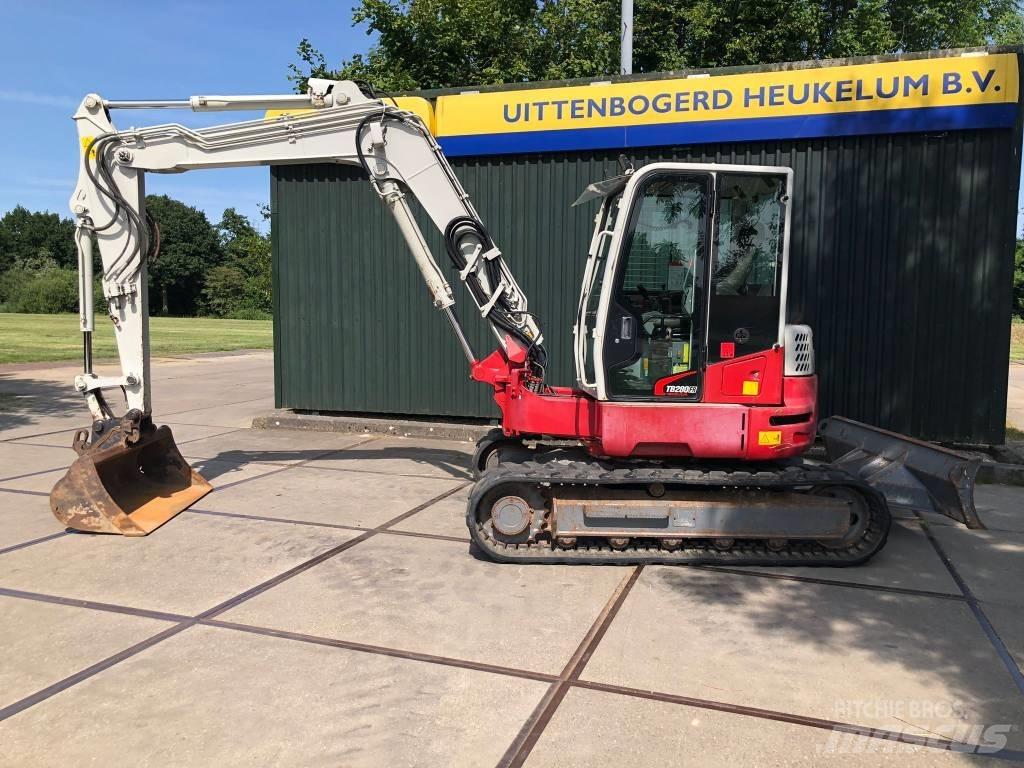 Takeuchi TB 280 FR Midigraafmachines 7t - 12t