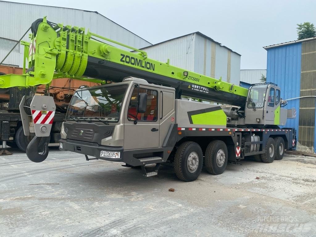 Zoomlion QY50V Kranen voor alle terreinen