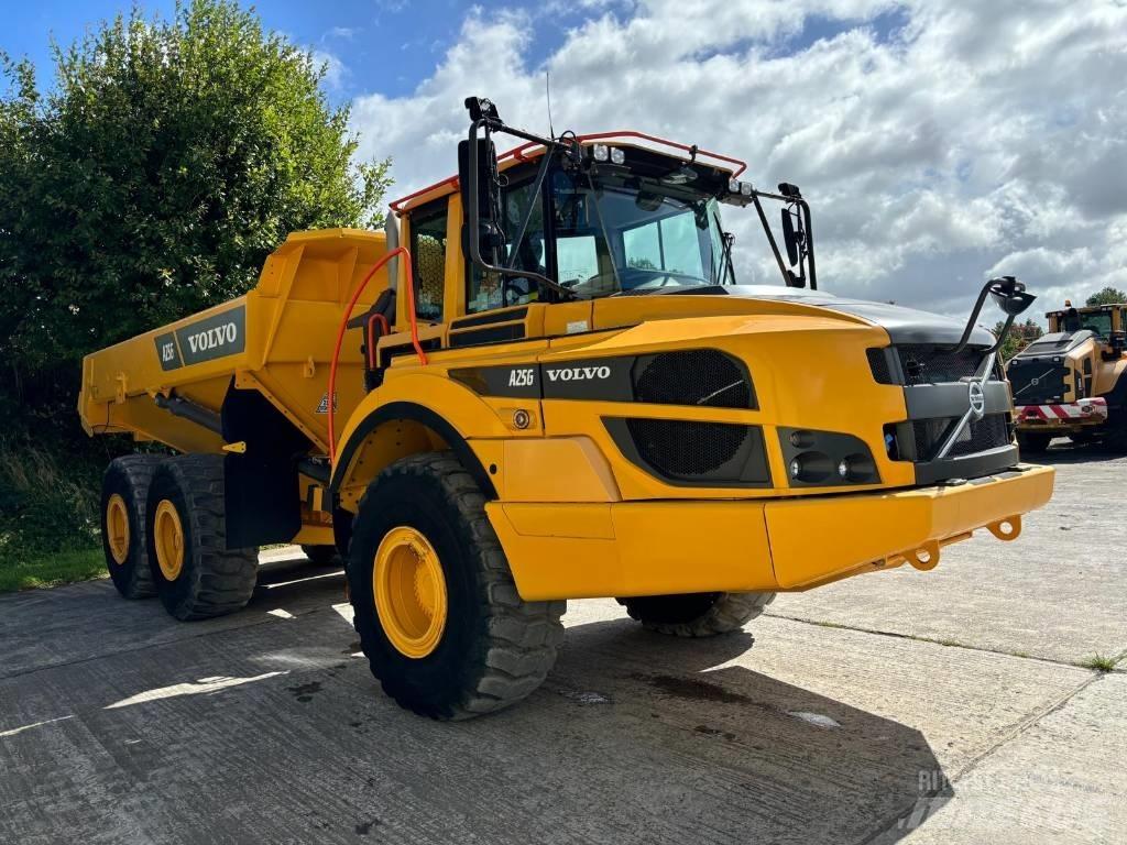 Volvo A 25 G Knik dumptrucks