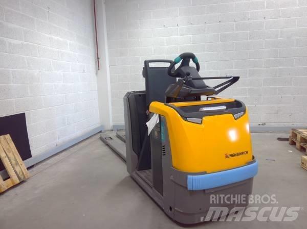 Jungheinrich ECE 225 Orderpicker voor laag niveau