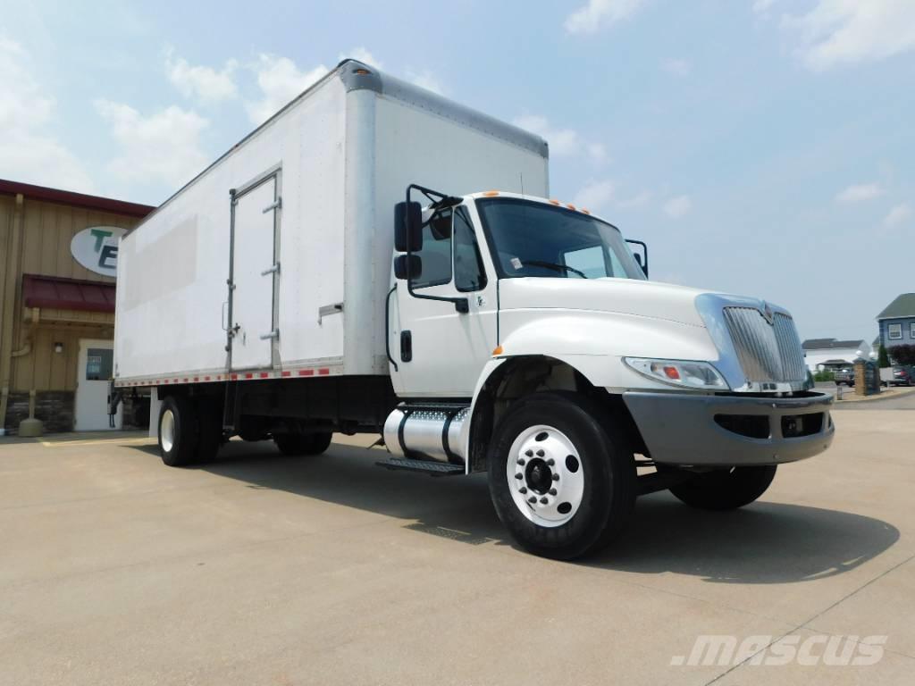 International 4300 Containerchassis