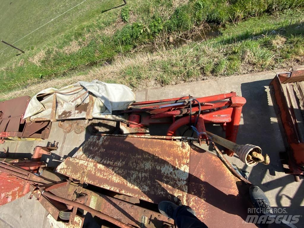 Kuhn 2060 S Maaiers