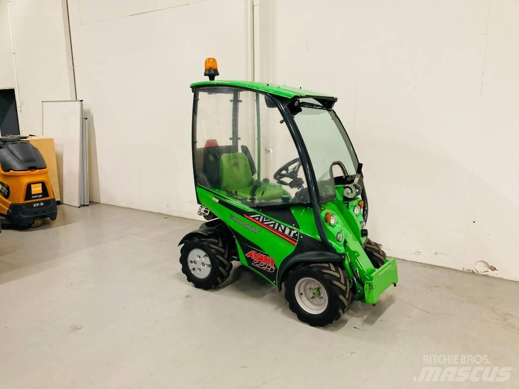 Avant 225 Miniladers