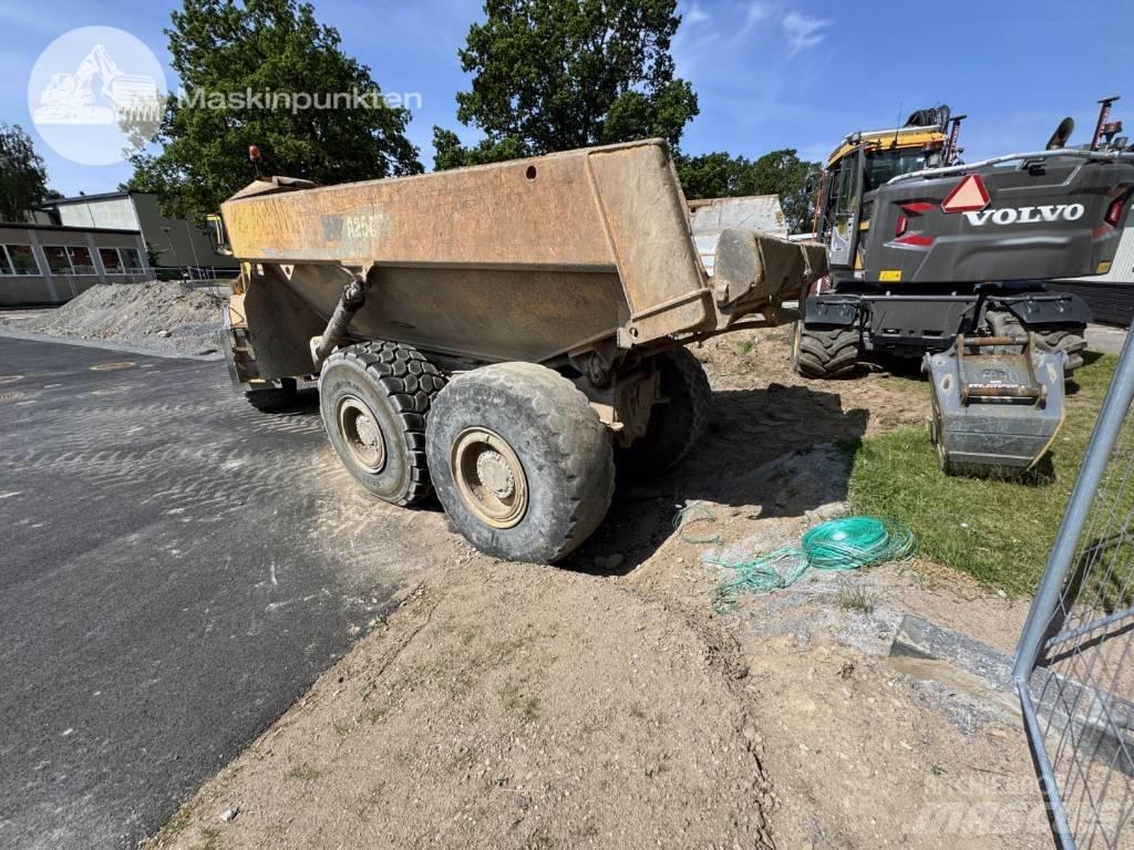 Volvo A 25 C Knik dumptrucks