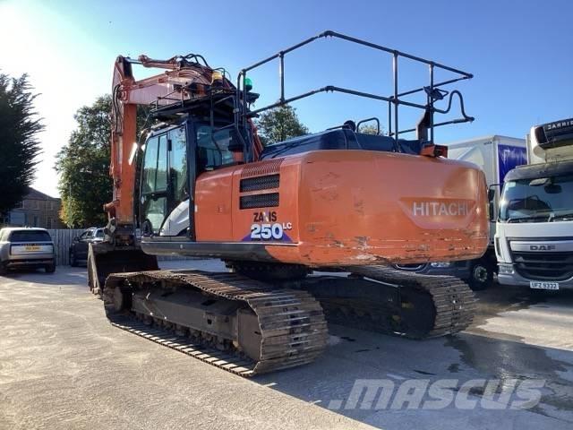 Hitachi ZX 210 LC-6 Rupsgraafmachines