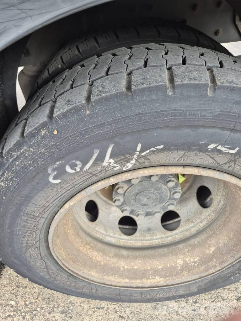 DAF LF 55.180 Bakwagens met gesloten opbouw