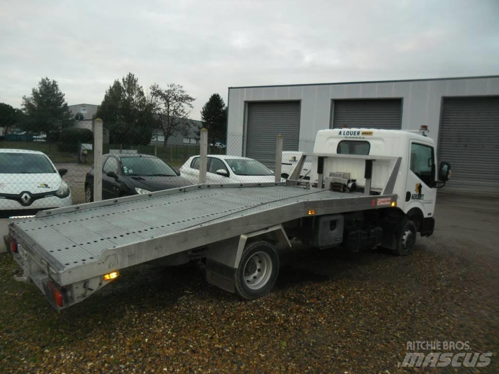 Nissan 35.15 Oprijwagen