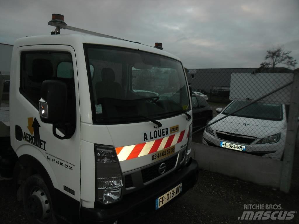 Nissan 35.15 Oprijwagen