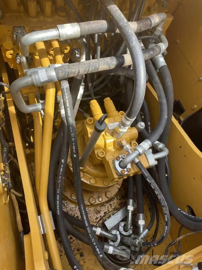 CAT 320D Rupsgraafmachines