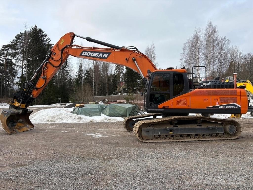 Doosan DX 255 LC-7 Rupsgraafmachines