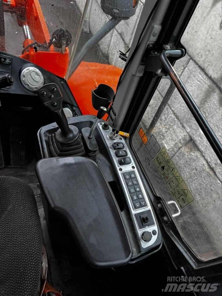 Doosan DL250-5 Wielladers