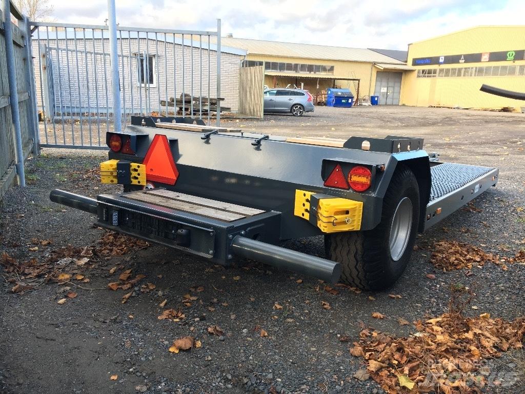 Dinapolis LL-8 Overige laad- en graafmachines