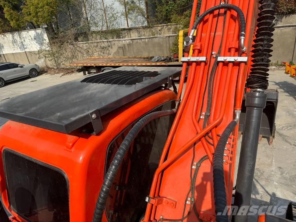 Doosan DX 225 LC Rupsgraafmachines