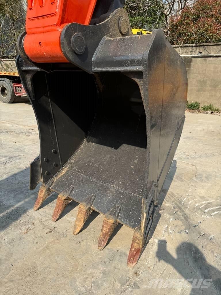 Doosan DX 225 LC Rupsgraafmachines