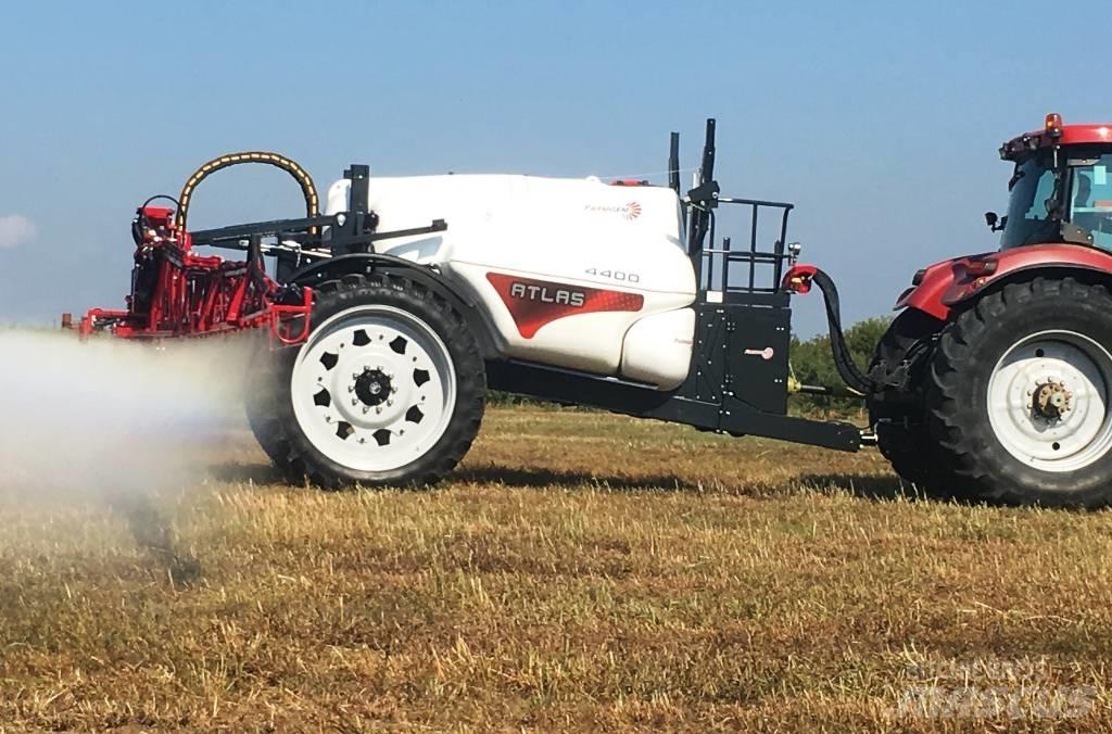 FarmGEM Atlas 4400 Getrokken spuitmachines