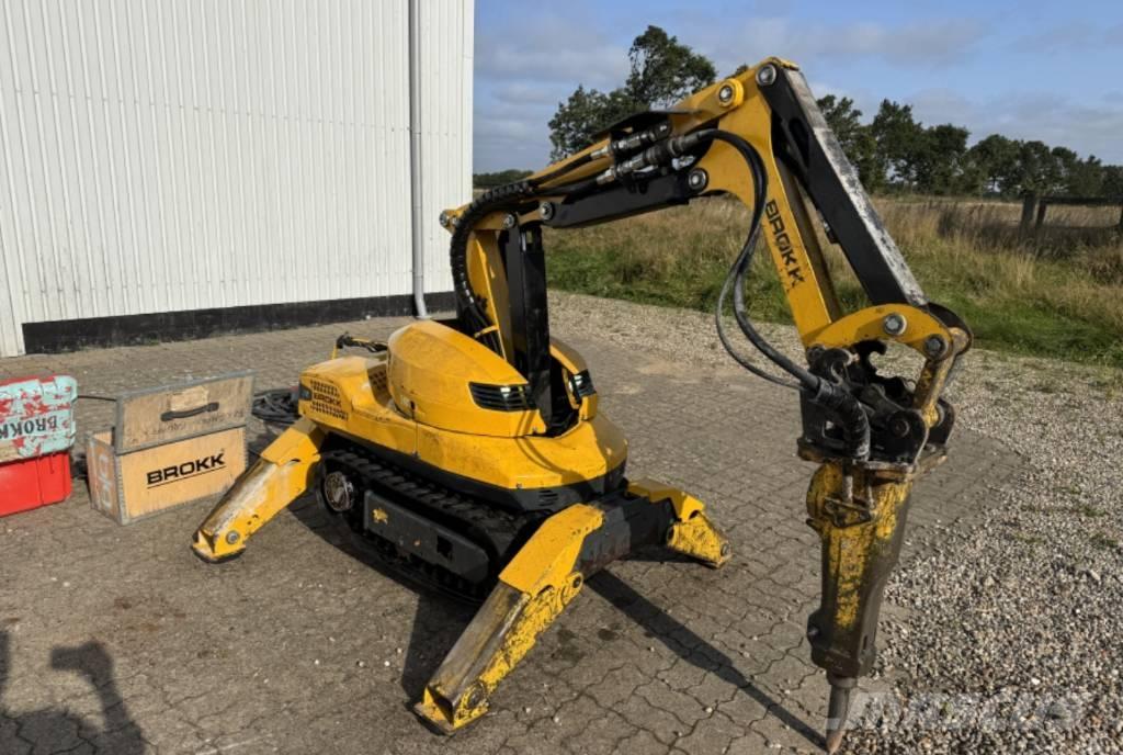Brokk 110 Sloopgraafmachines