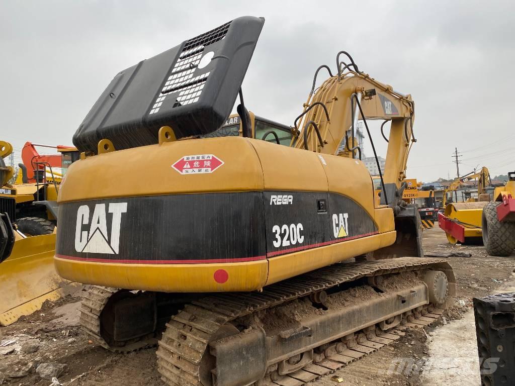 CAT 320 C Rupsgraafmachines