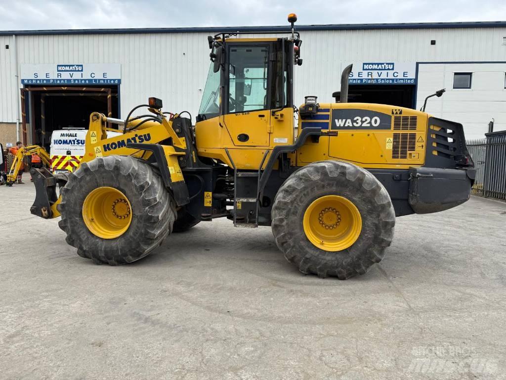 Komatsu WA320-5 Wielladers